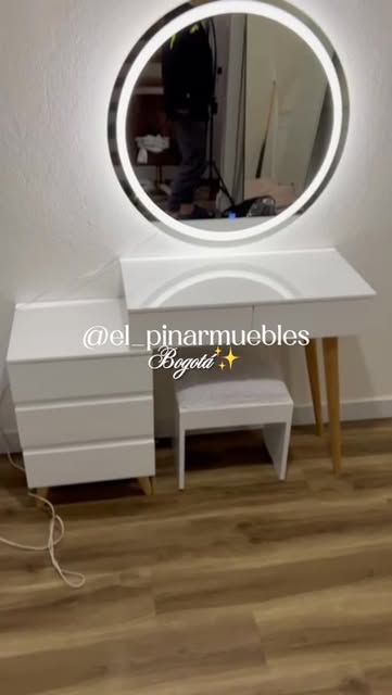 Trabajo de El Pinar Muebles
