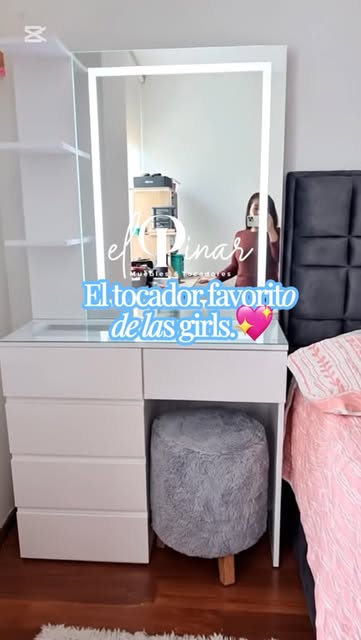 Trabajo de El Pinar Muebles